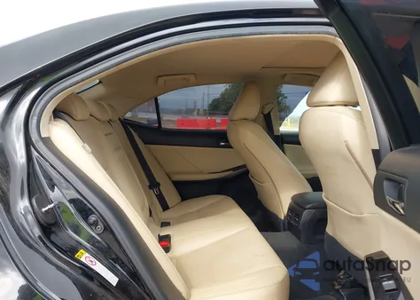 2016 Lexus Is 200T z USA, uszkodzony, nr VIN JTHBA1D27G5001441